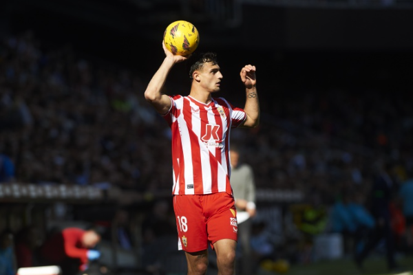 國米與米蘭爭奪阿爾梅里亞年輕后衛(wèi)普比爾