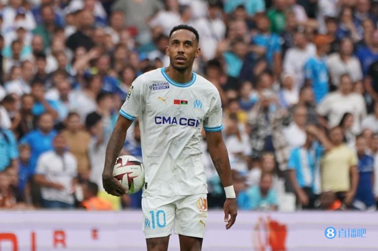 梅開二度助隊(duì)大勝,奧巴梅揚(yáng)本賽季34場(chǎng)取得18球8助攻