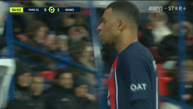 這么早下班？姆巴佩第65分鐘被換下，貢薩洛-拉莫斯替補(bǔ)登場(chǎng)